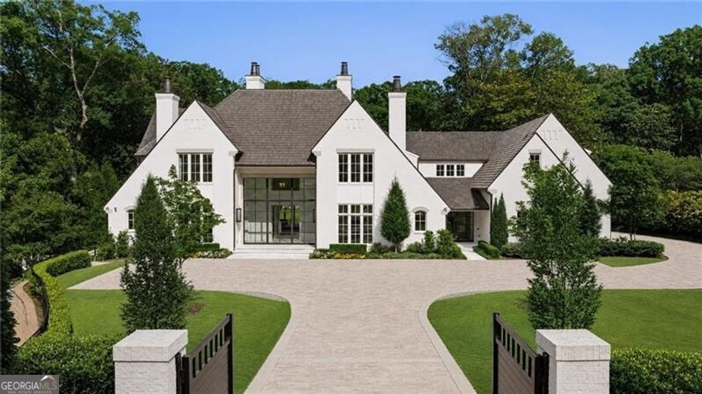 3517 Knollwood Drive NW, Atlanta, GA 30305