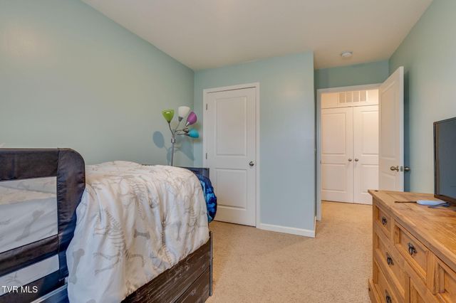 1049 Hammett Rd Road, 2, Johnson City, TN 37615