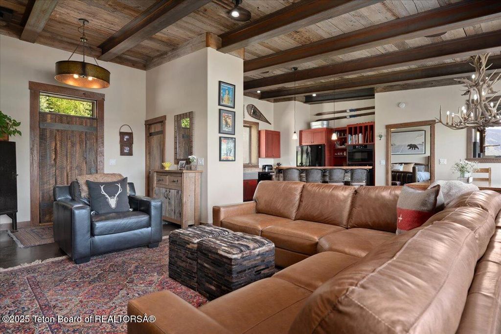 1023 BUDGE Drive, Jackson, WY 83001 photo 2