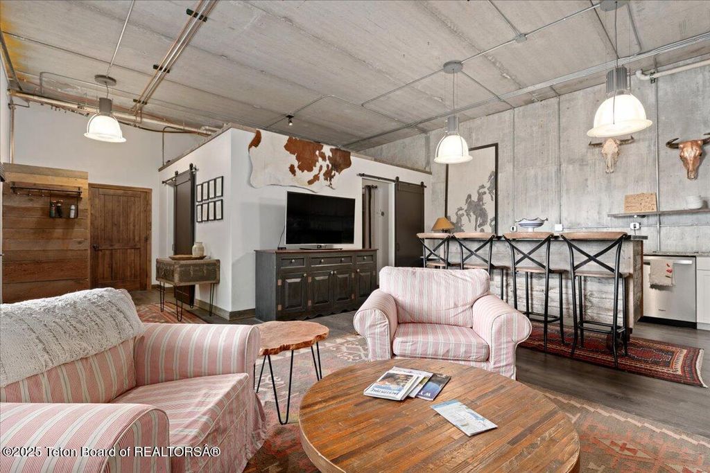 1023 BUDGE Drive, Jackson, WY 83001 photo 31