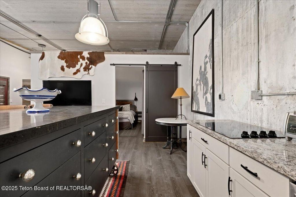 1023 BUDGE Drive, Jackson, WY 83001 photo 33