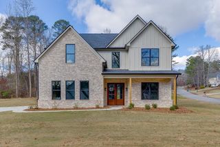 5422 Copper Creek Road, Flowery Branch, GA 30542