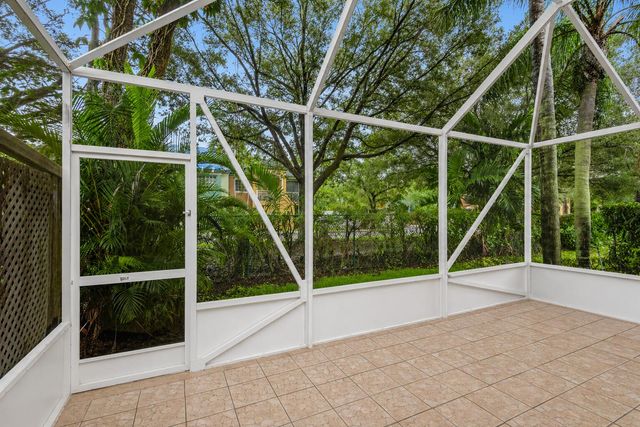 16135 Emerald Cove Road, Weston, FL 33331