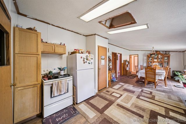 19282 S 4230 Road, Claremore, OK 74019