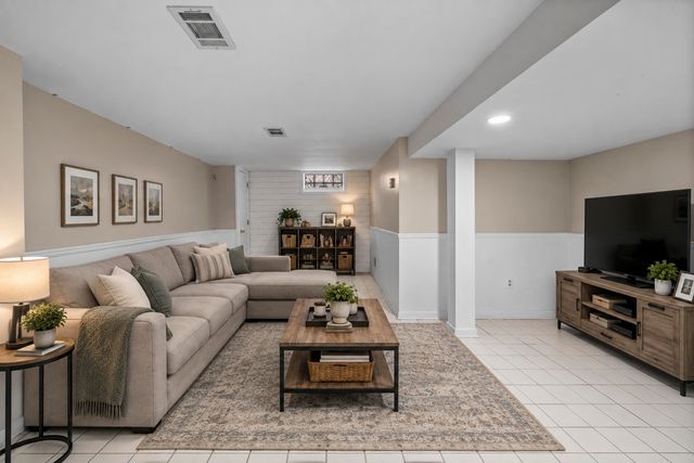3106 N Connecticut Avenue, Royal Oak, MI 48073