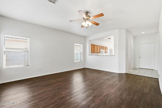 2852 E DEVON Court, Gilbert, AZ 85296