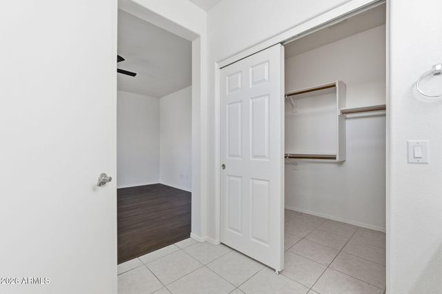 2852 E DEVON Court, Gilbert, AZ 85296