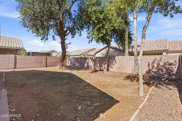 2852 E DEVON Court, Gilbert, AZ 85296