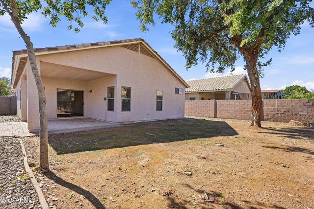 2852 E DEVON Court, Gilbert, AZ 85296