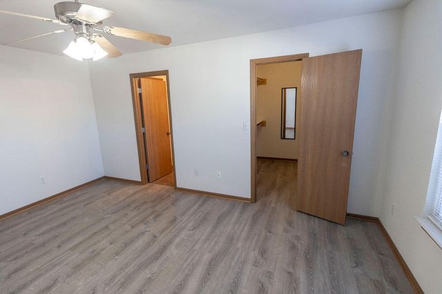 1602 TYPHOON DR, Columbia, MO 65202