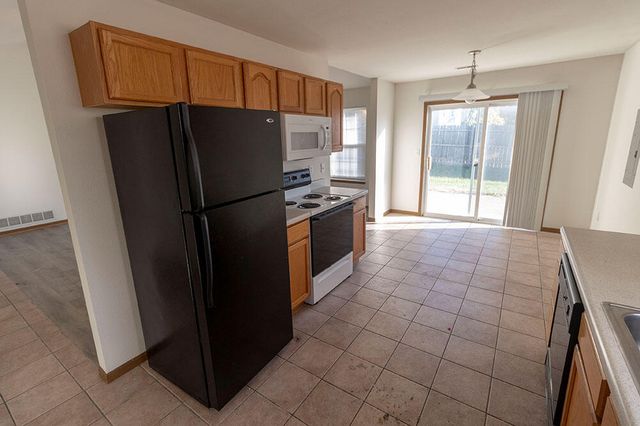 1602 TYPHOON DR, Columbia, MO 65202
