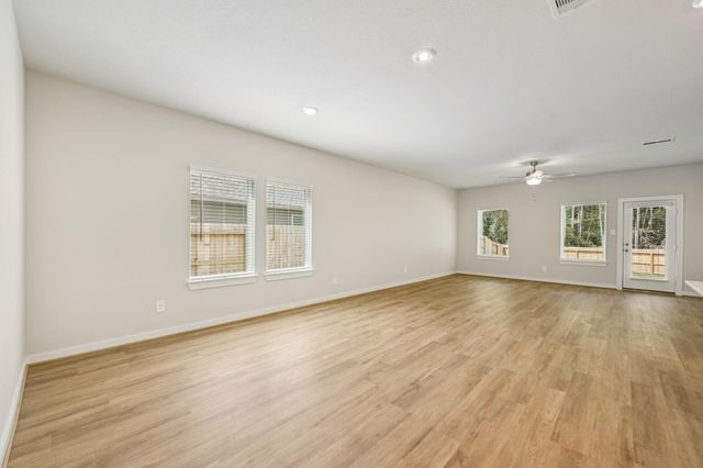 18475 Landing Meadows Lane, New Caney, TX 77357