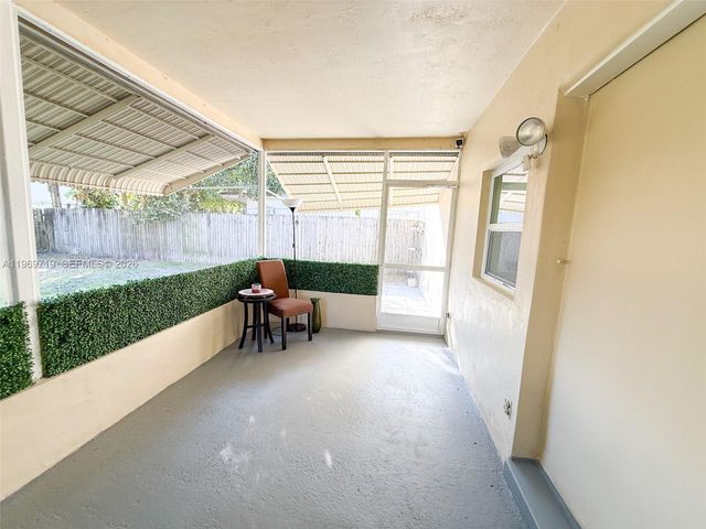 7040 NW 24th St 7040, Sunrise, FL 33313