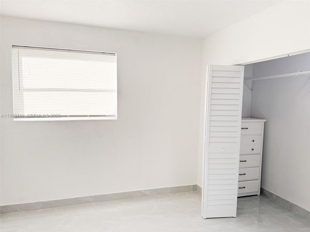 7040 NW 24th St 7040, Sunrise, FL 33313