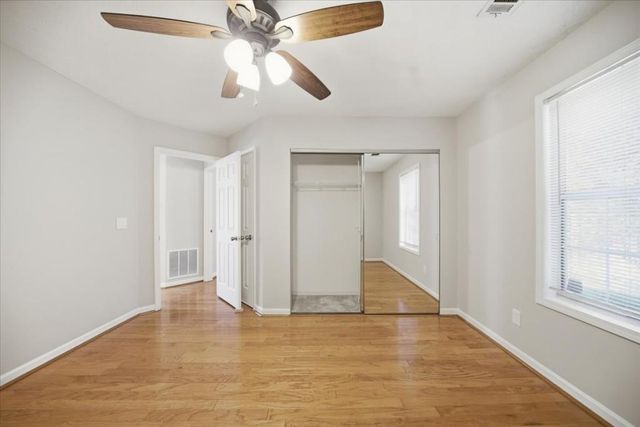 1954 Brittania Circle, Woodstock, GA 30188