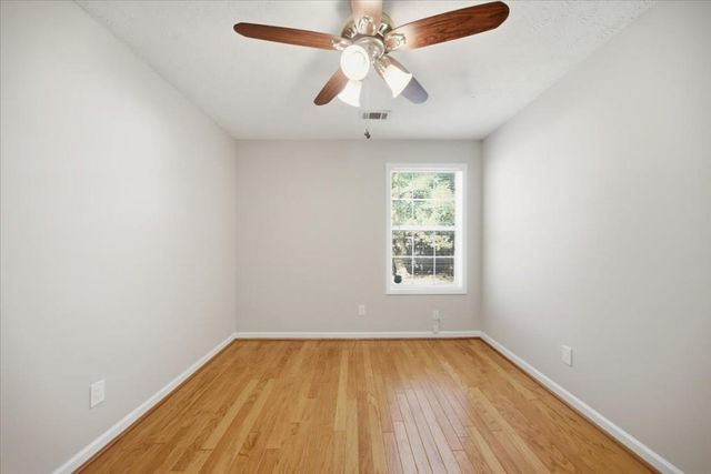 1954 Brittania Circle, Woodstock, GA 30188