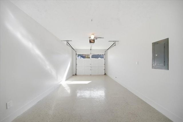 1954 Brittania Circle, Woodstock, GA 30188