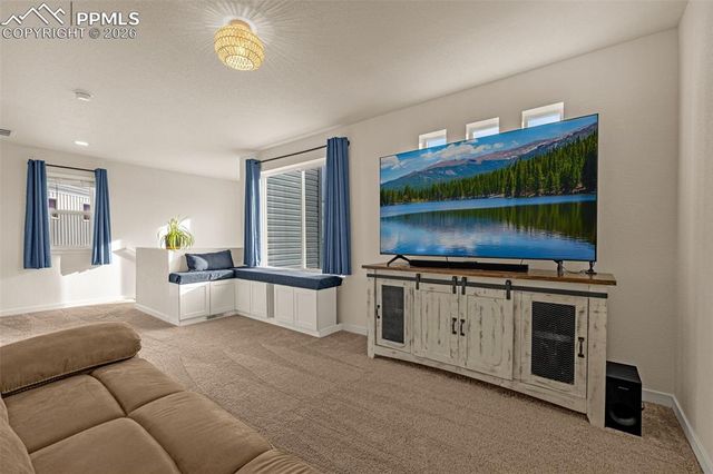 5864 Thurless Lane, Colorado Springs, CO 80927