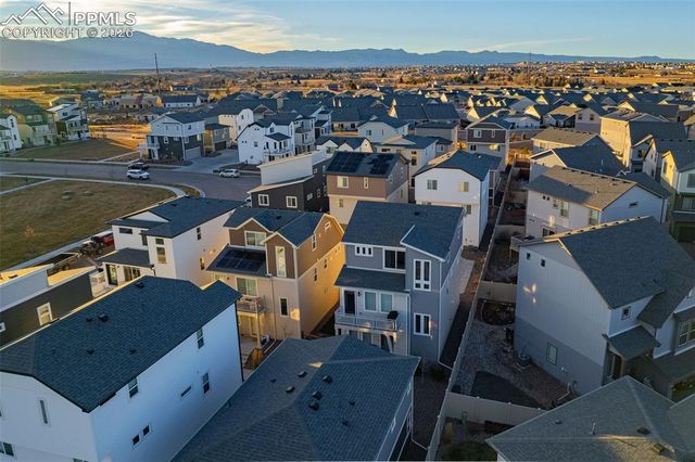 5864 Thurless Lane, Colorado Springs, CO 80927