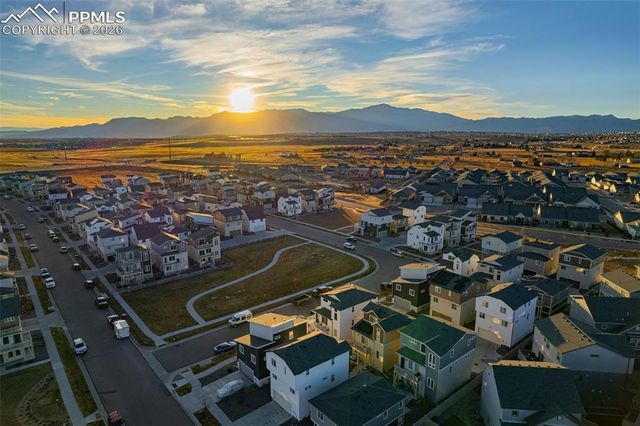 5864 Thurless Lane, Colorado Springs, CO 80927