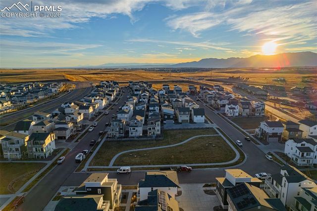 5864 Thurless Lane, Colorado Springs, CO 80927