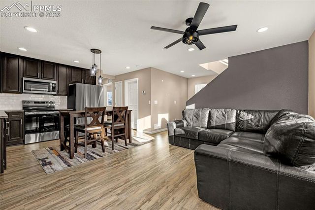 5864 Thurless Lane, Colorado Springs, CO 80927