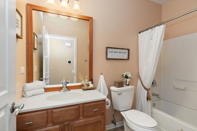 14265 Flagstaff Court, Huntley, IL 60142