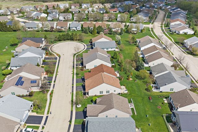 14265 Flagstaff Court, Huntley, IL 60142