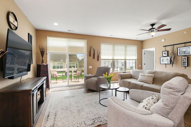 14265 Flagstaff Court, Huntley, IL 60142