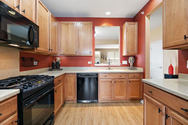 14265 Flagstaff Court, Huntley, IL 60142