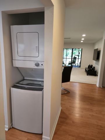 21506 Juego Circle 28h, Boca Raton, FL 33433