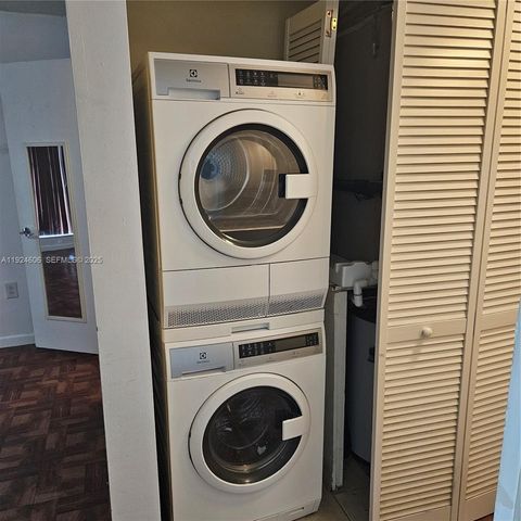 13791 SW 66th St 268E, Miami, FL 33183