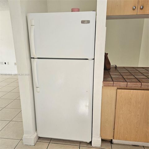 13791 SW 66th St 268E, Miami, FL 33183