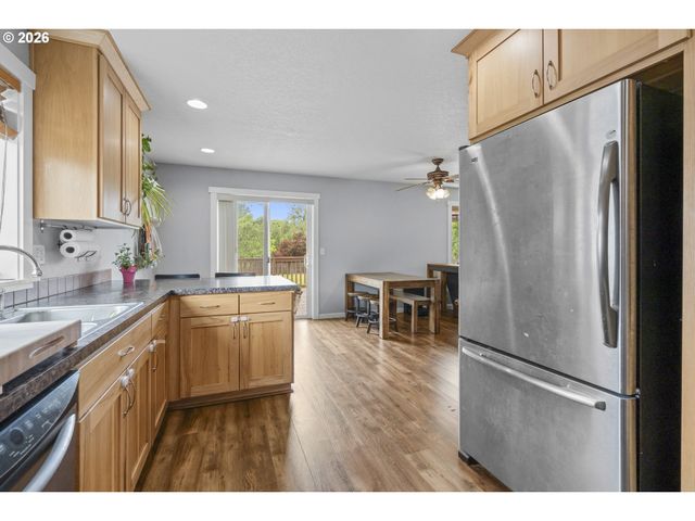 1819 N MAIN St, Newberg, OR 97132