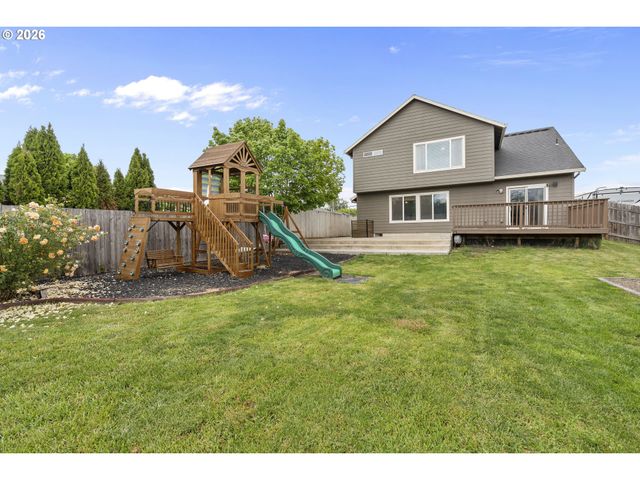 1819 N MAIN St, Newberg, OR 97132