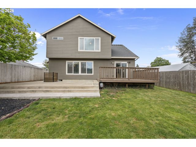1819 N MAIN St, Newberg, OR 97132