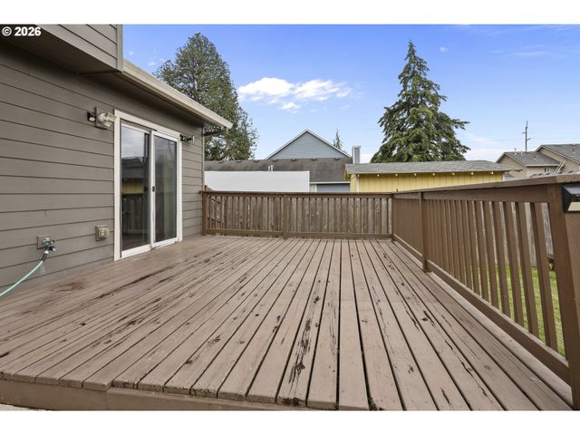 1819 N MAIN St, Newberg, OR 97132