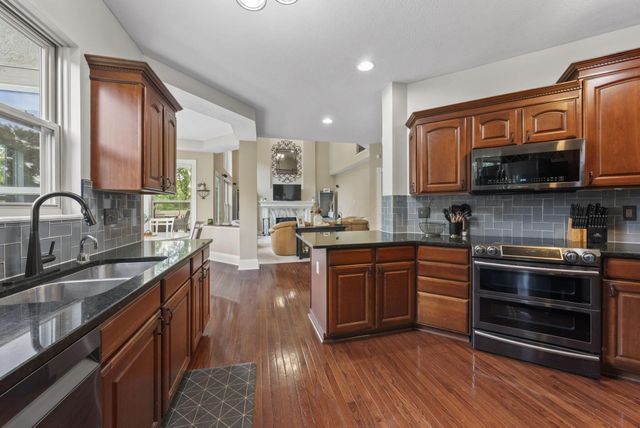 665 Covered Bridge Drive, Delaware, OH 43015
