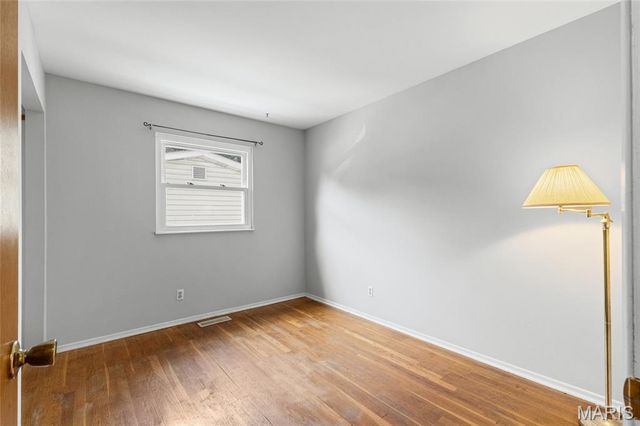 25 Brookwood Drive, Fenton, MO 63026