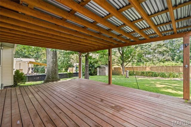 25 Brookwood Drive, Fenton, MO 63026