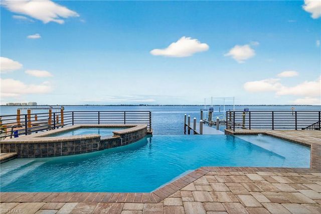 15411 Catalpa Cove LN, Fort Myers, FL 33908