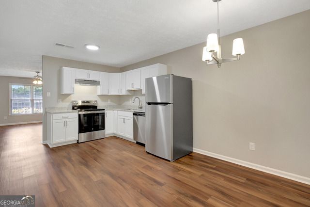 105 Belle Drive, Fayetteville, GA 30214