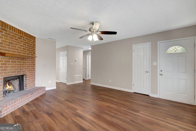 105 Belle Drive, Fayetteville, GA 30214