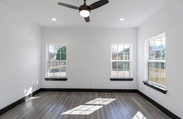 409 Winnie Street, Houston, TX 77009