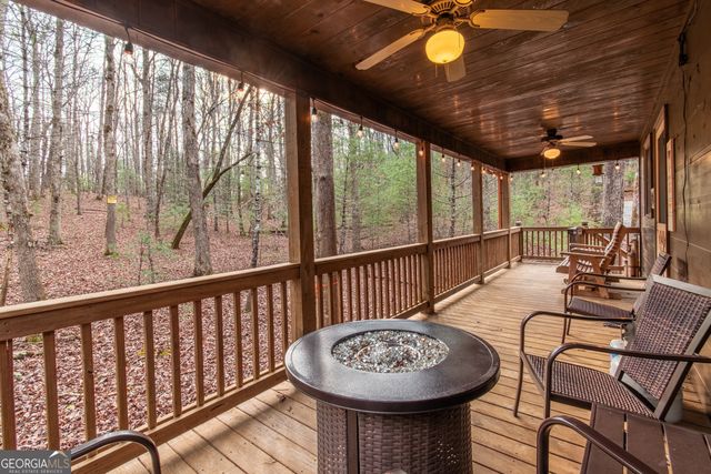 850 Mountain Lake Circle, Blue Ridge, GA 30513
