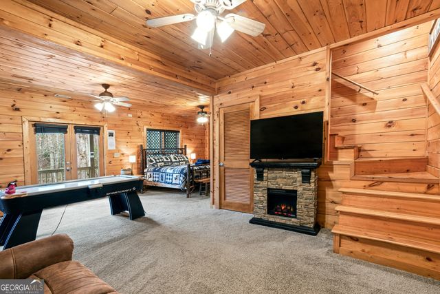 850 Mountain Lake Circle, Blue Ridge, GA 30513