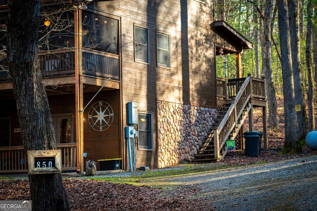 850 Mountain Lake Circle, Blue Ridge, GA 30513