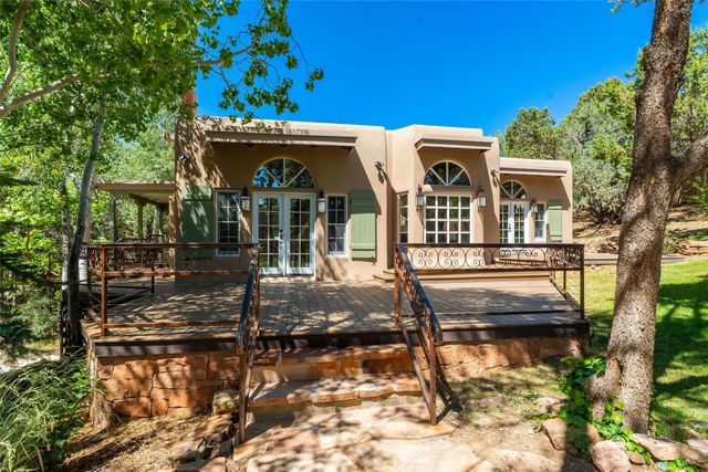 2208 Paseo Primero, Santa Fe, NM 87501