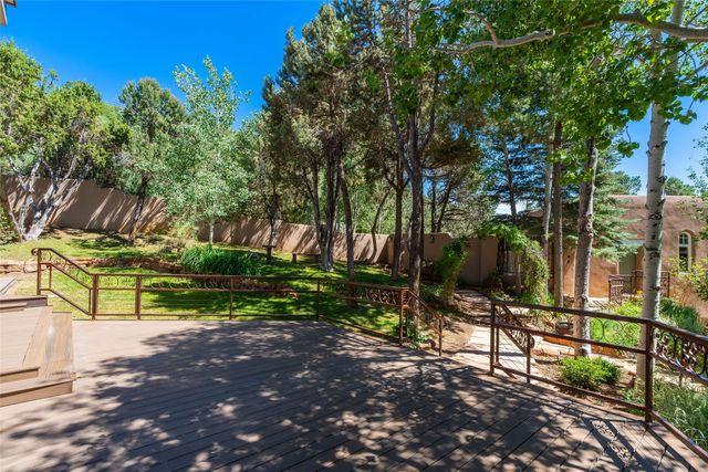 2208 Paseo Primero, Santa Fe, NM 87501