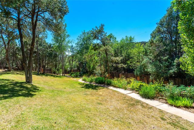 2208 Paseo Primero, Santa Fe, NM 87501